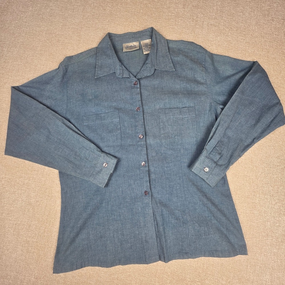 Northern Treasures Vintage Blue Chambray Button Up Shirt Long Sleeve Womens L
